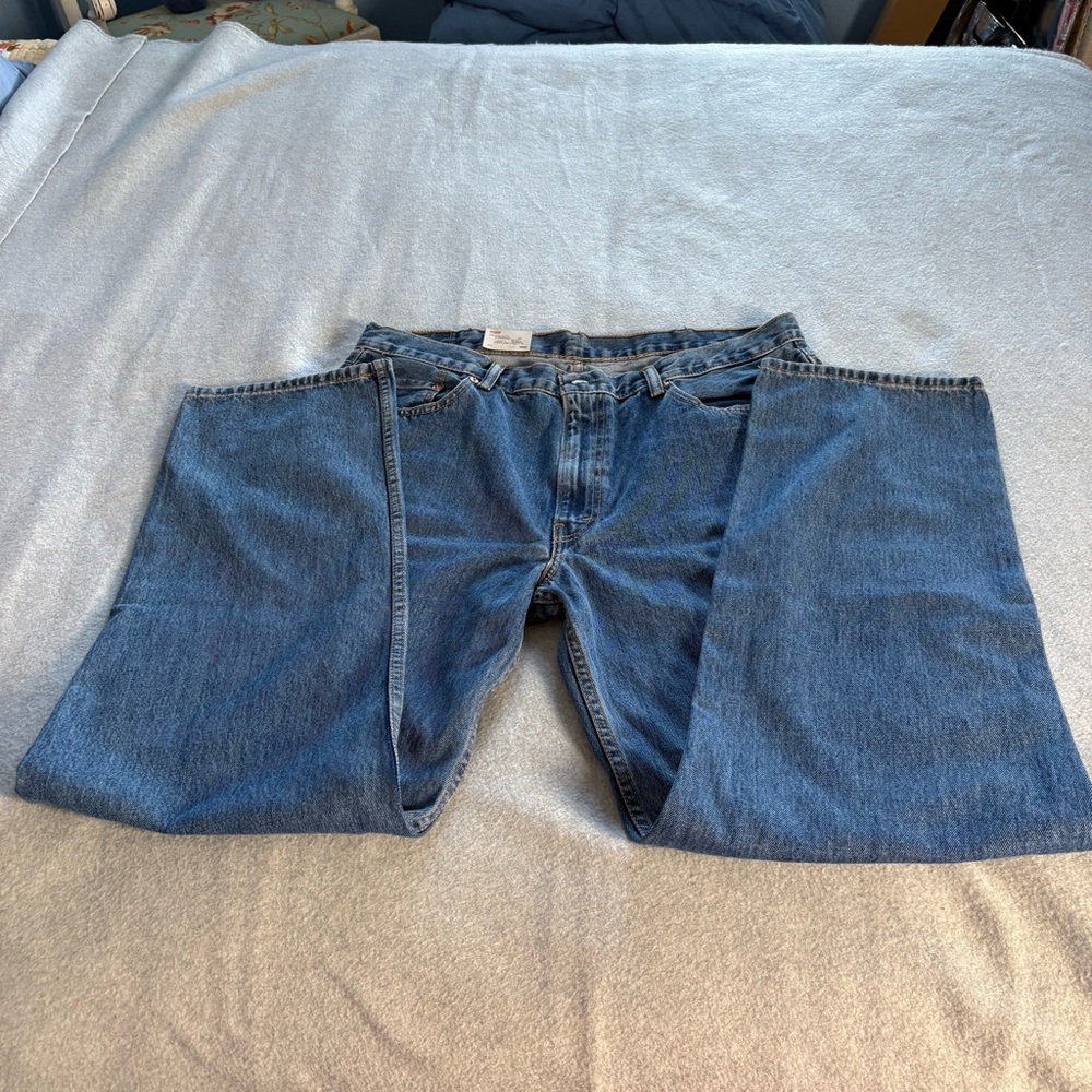 Levi's 550 Men's Relaxed Fit Blue Jeans NWT Size 38/34